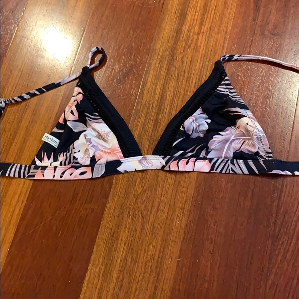 PacSun bikini top NEVER WORN